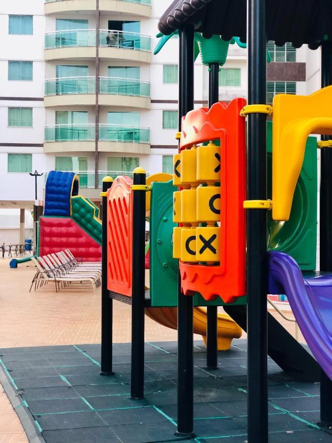 Riviera Park Hotel - Flat Inteiro Particular Caldas Novas Exteriör bild